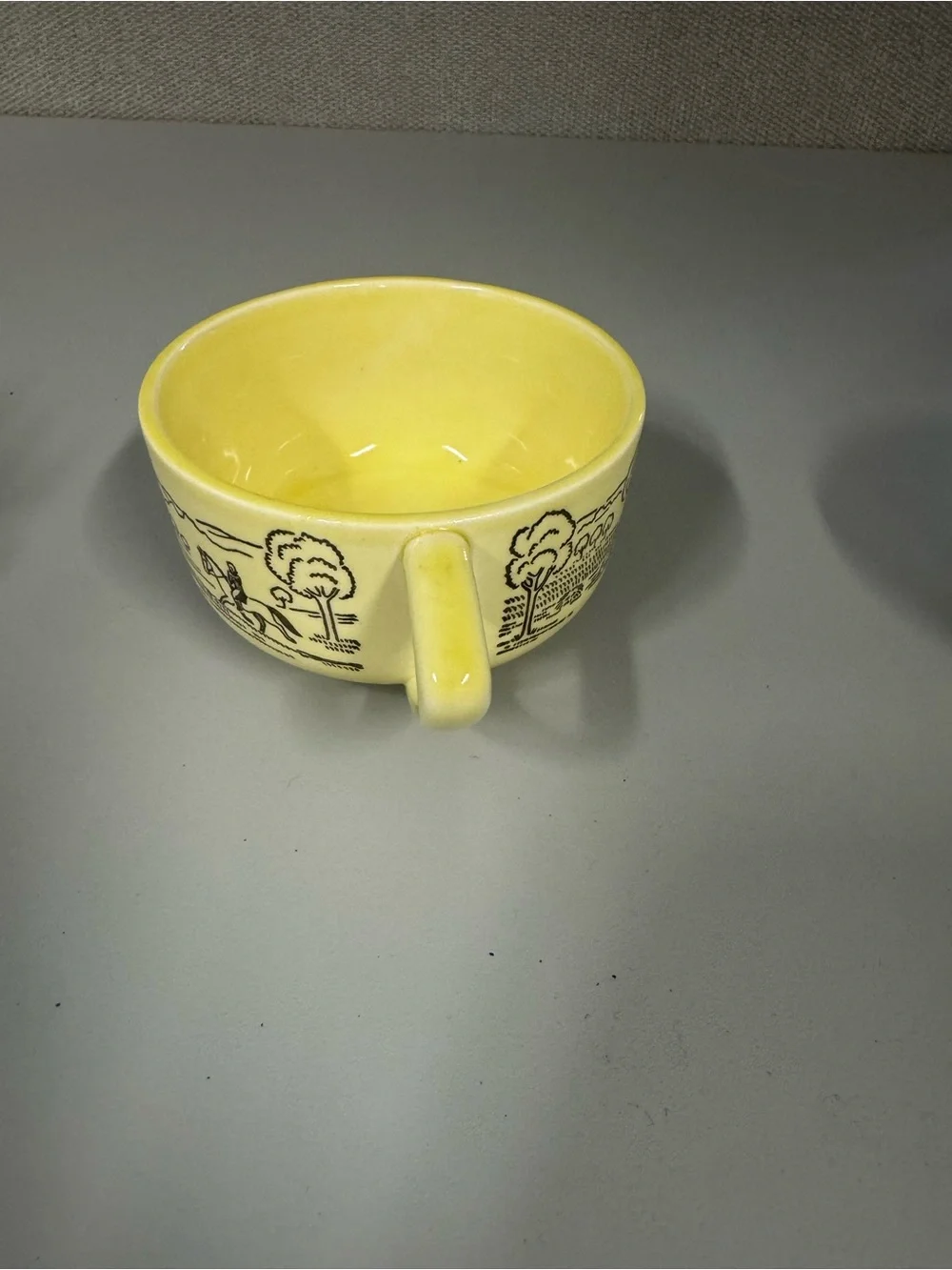 VTG Yellow Cottage Core Country Pattern Ceramic Coffee Mugs - Pair of 2